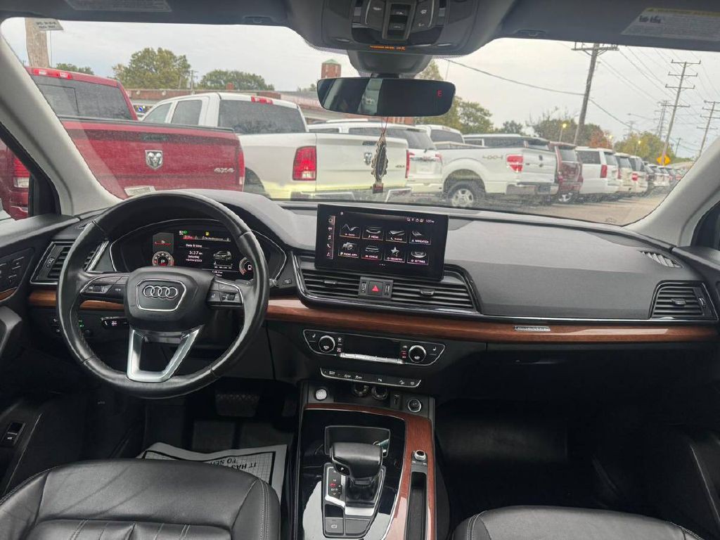 2021 Audi Q5 Image 16