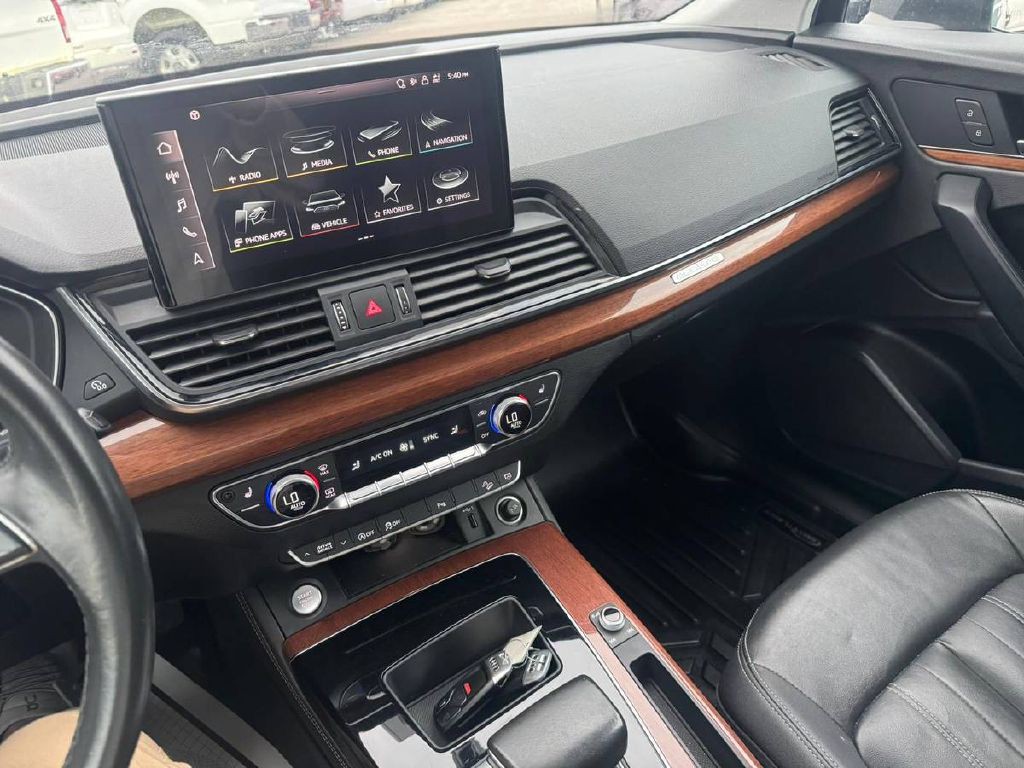 2021 Audi Q5 Image 18