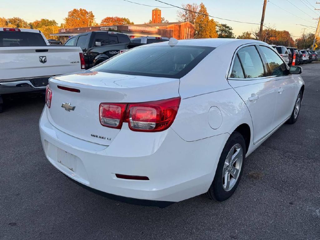 2014 Chevrolet Malibu Image 6