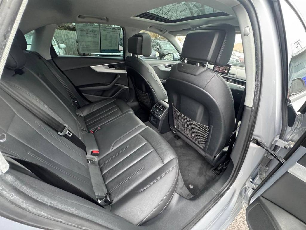2017 Audi A4 Image 14