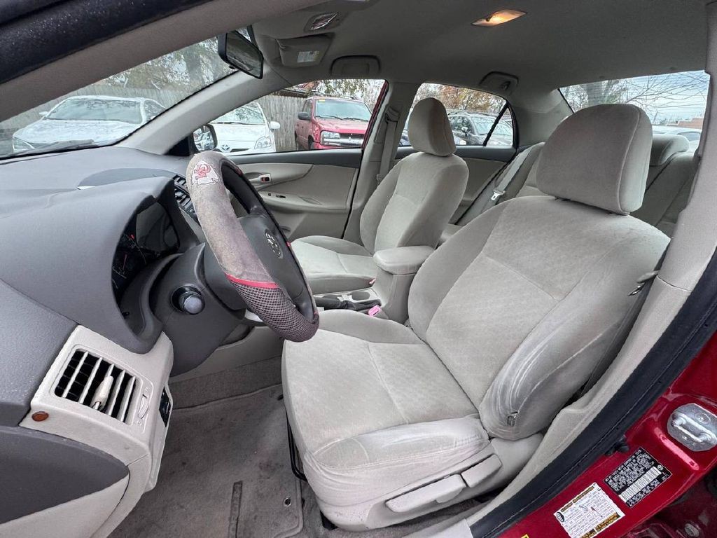 2009 Toyota Corolla Image 9
