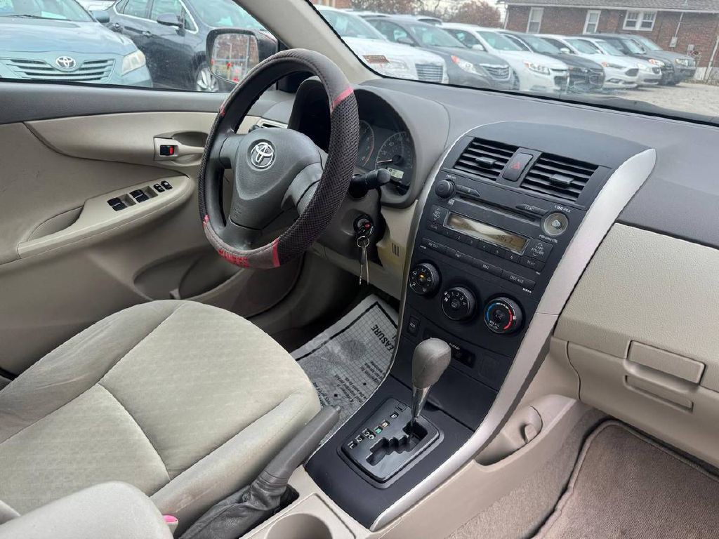 2009 Toyota Corolla Image 13