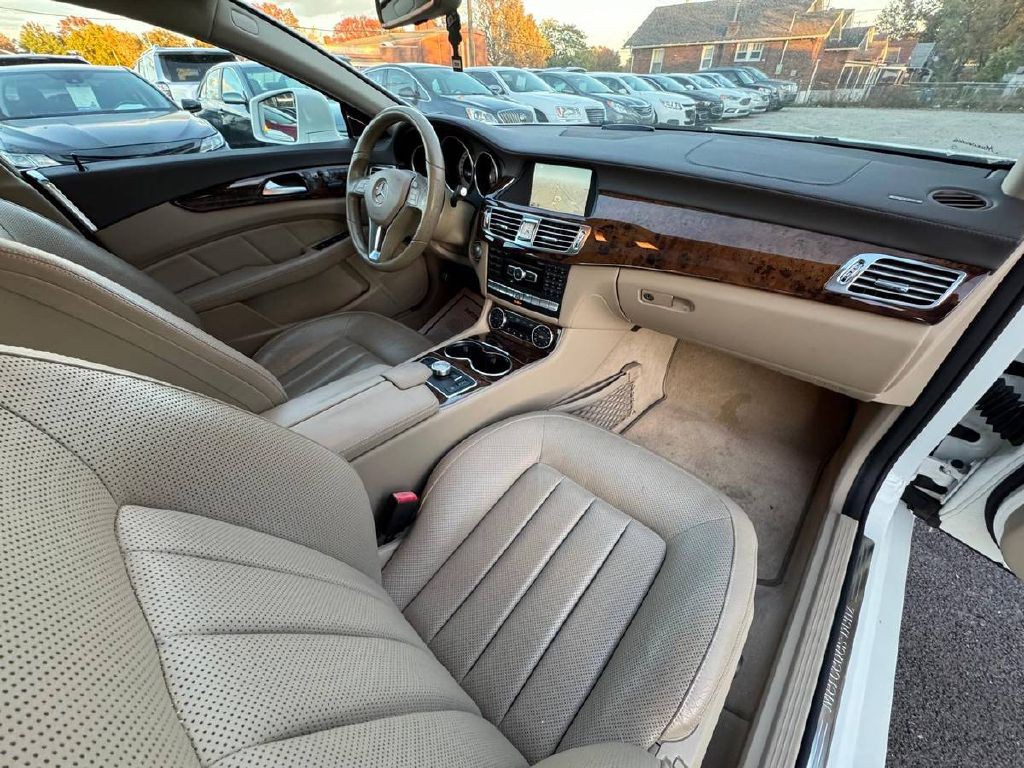 2014 Mercedes-Benz CLS-Class Image 12