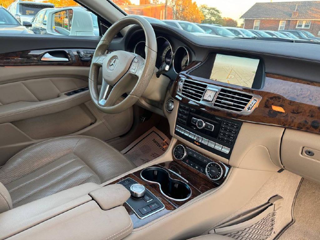 2014 Mercedes-Benz CLS-Class Image 13