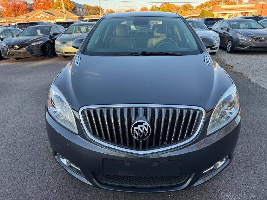 2013 Buick Verano Image 2