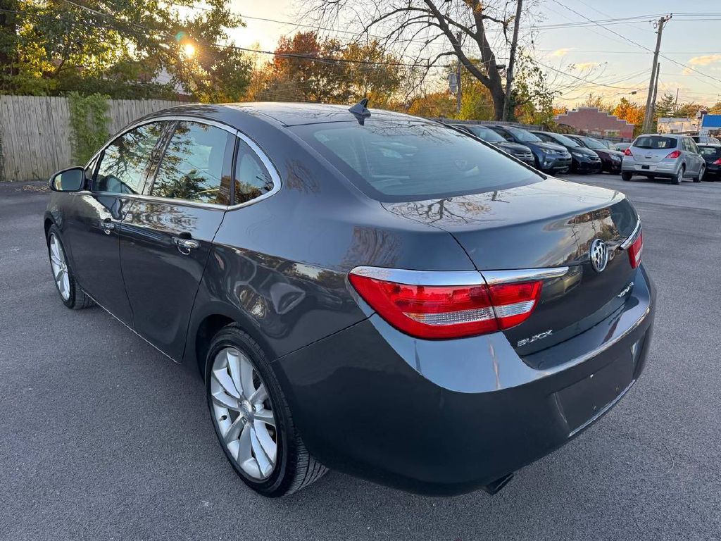 2013 Buick Verano Image 8