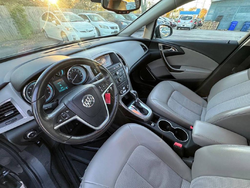2013 Buick Verano Image 10