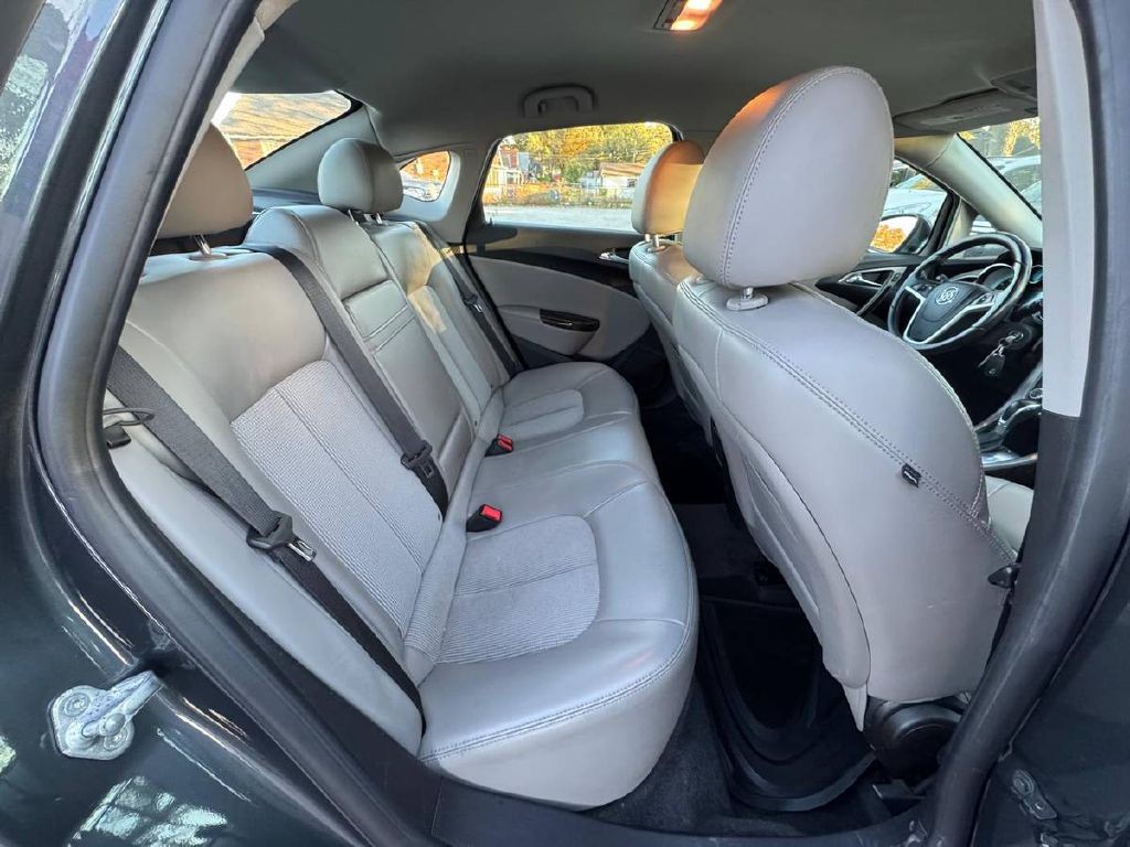 2013 Buick Verano Image 14