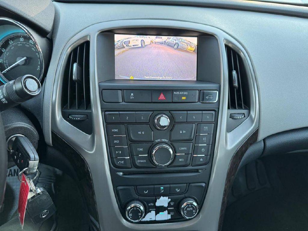 2013 Buick Verano Image 18