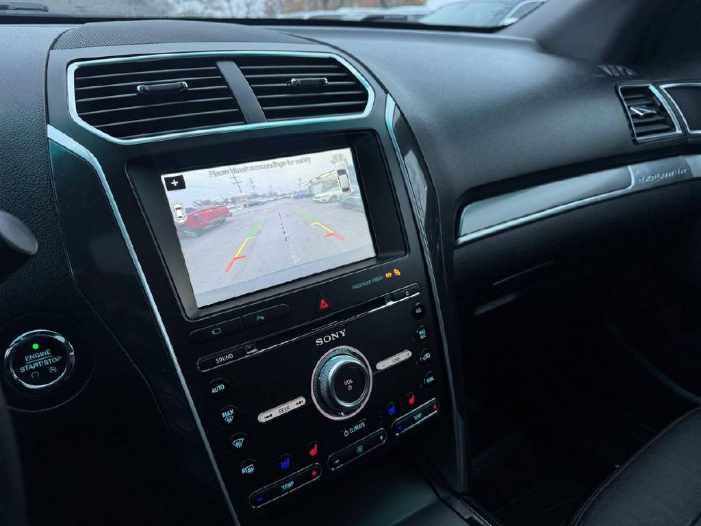 2017 Ford Explorer Image 19