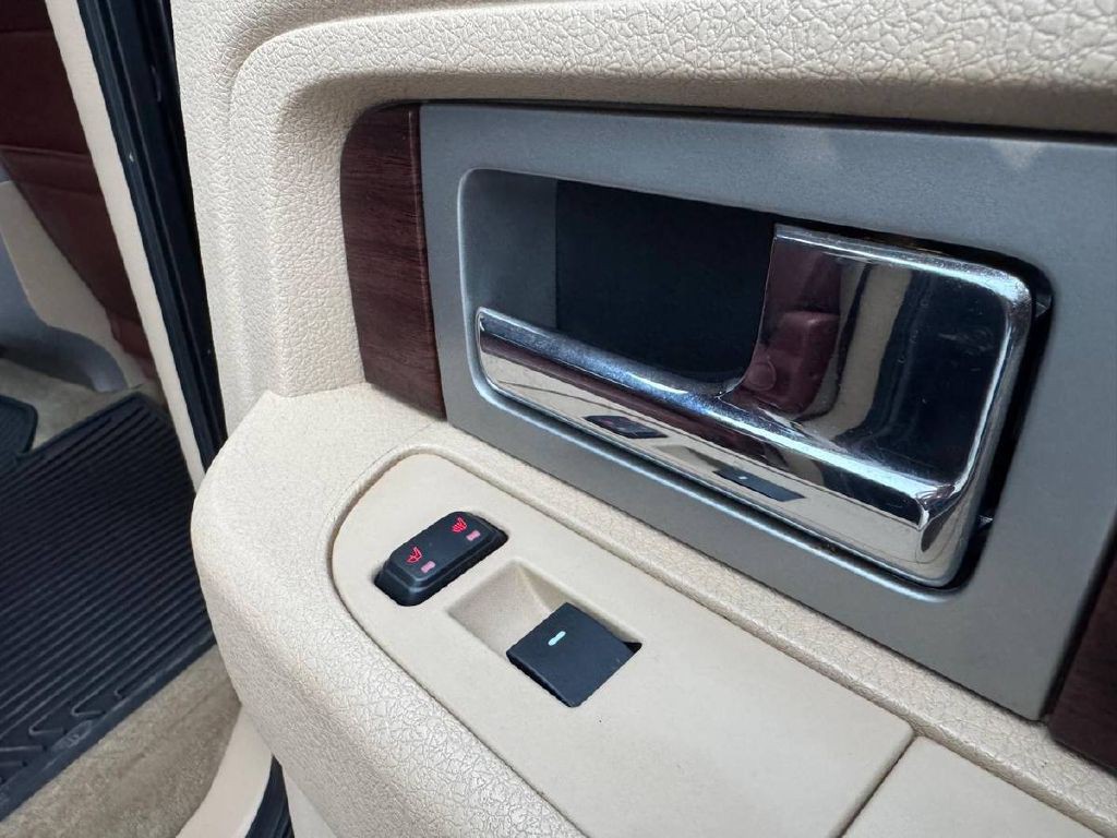 2014 Ford F-150 Image 19