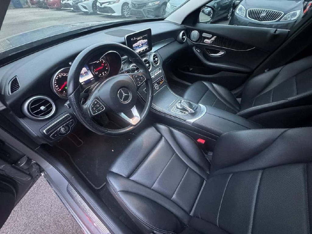 2016 Mercedes-Benz C-Class Image 11