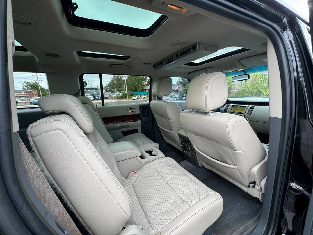 2009 Ford Flex Image 15