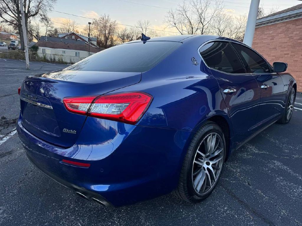 2018 Maserati Ghibli Image 6