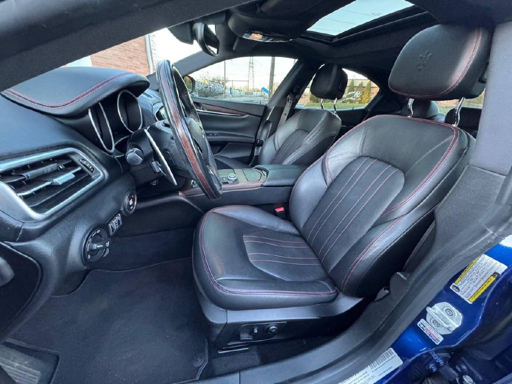 2018 Maserati Ghibli Image 13
