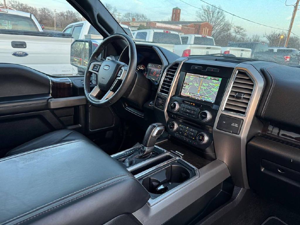 2015 Ford F-150 Image 13