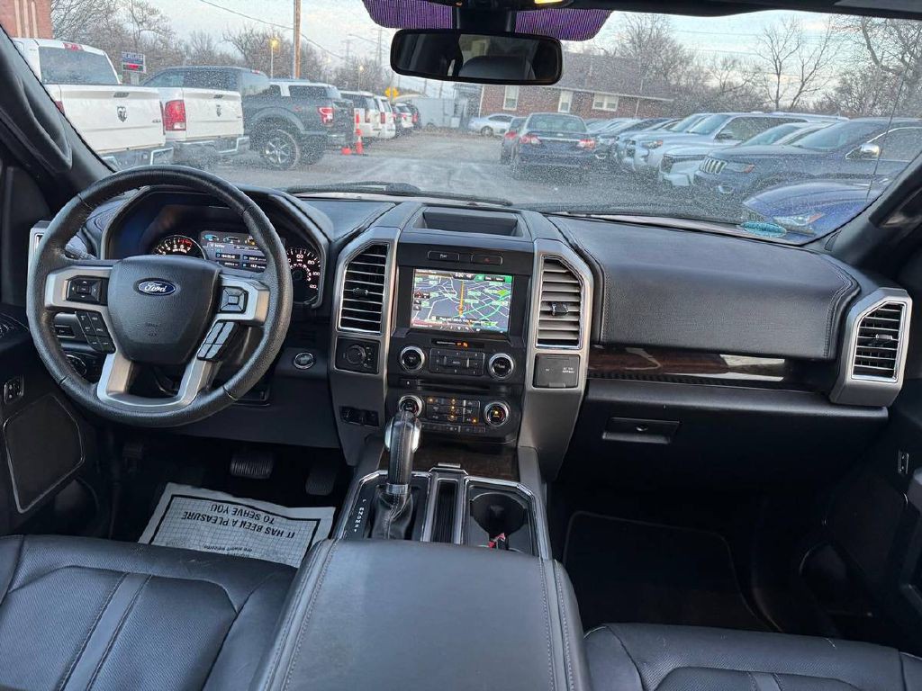 2015 Ford F-150 Image 17