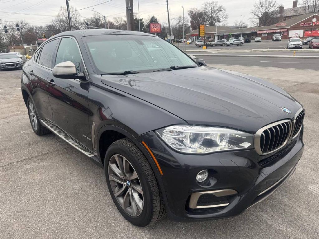 2016 BMW X6 Image 1