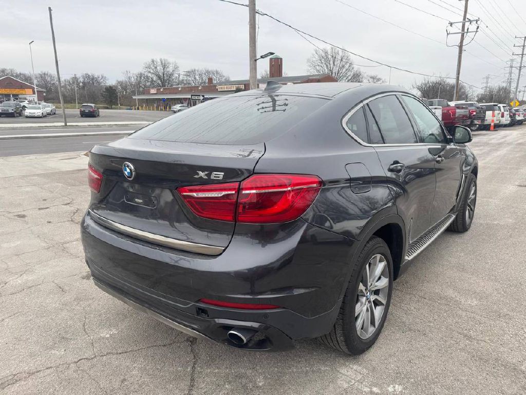 2016 BMW X6 Image 6