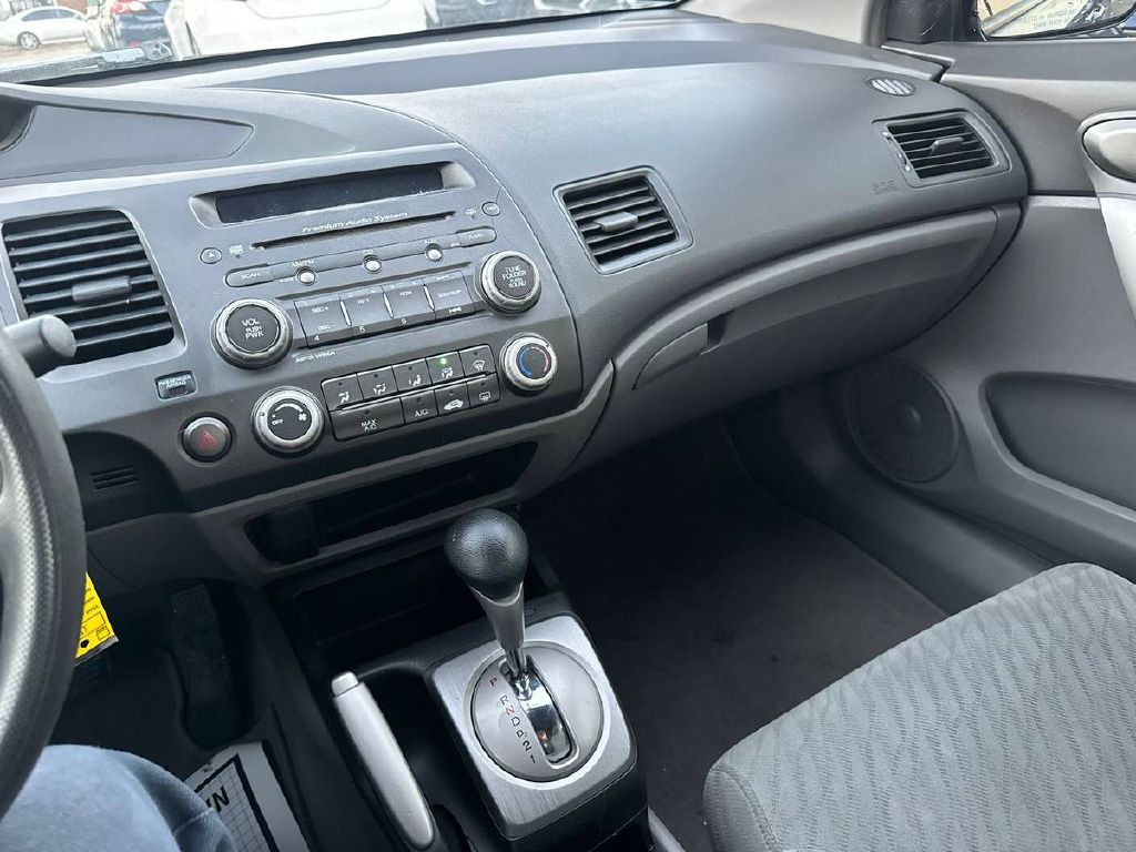 2009 Honda Civic Image 12
