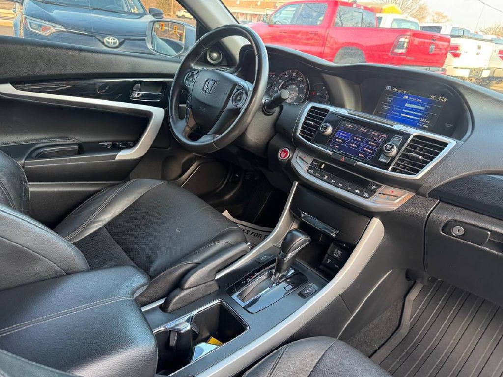 2014 Honda Accord Image 14