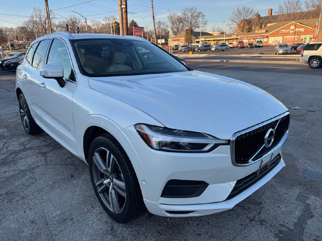2019 Volvo XC60 Image 1