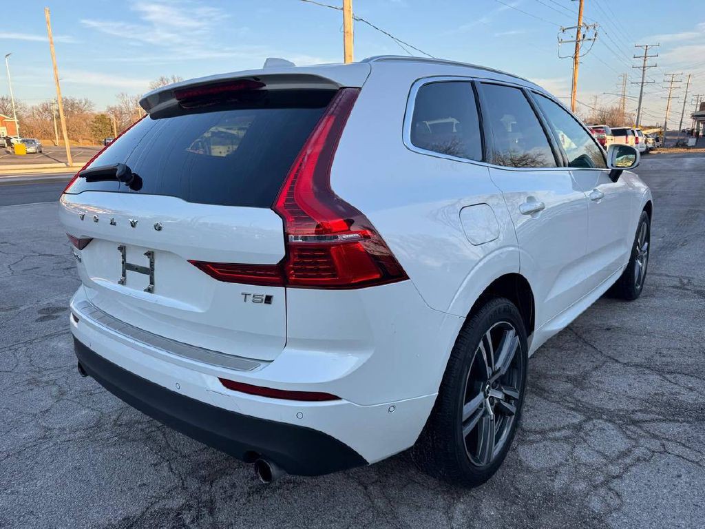 2019 Volvo XC60 Image 6