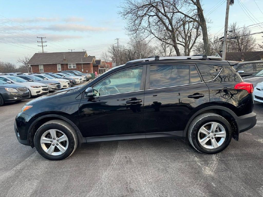 2014 Toyota Rav4 Image 5