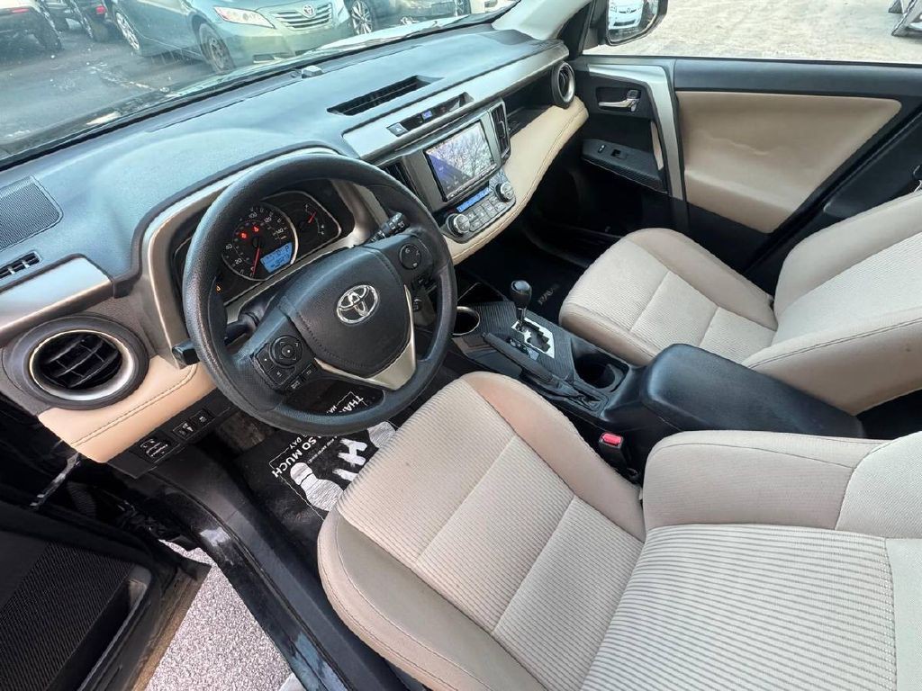 2014 Toyota Rav4 Image 10