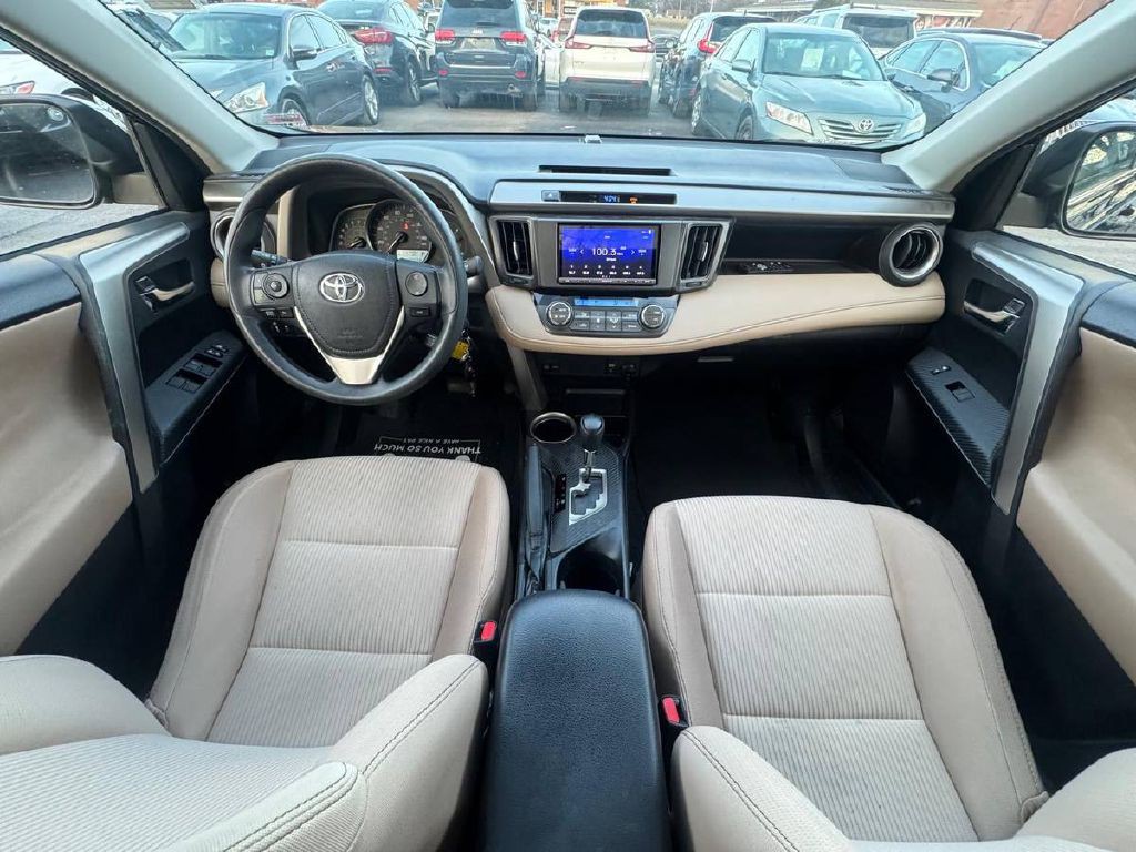 2014 Toyota Rav4 Image 15
