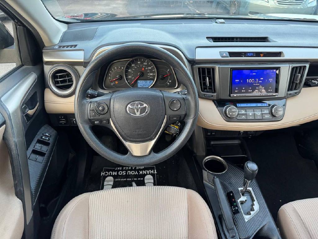 2014 Toyota Rav4 Image 17