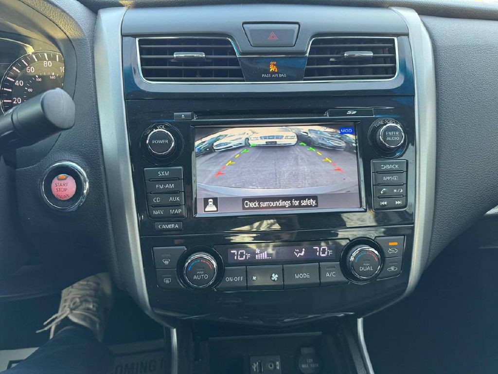 2014 Nissan Altima Image 18
