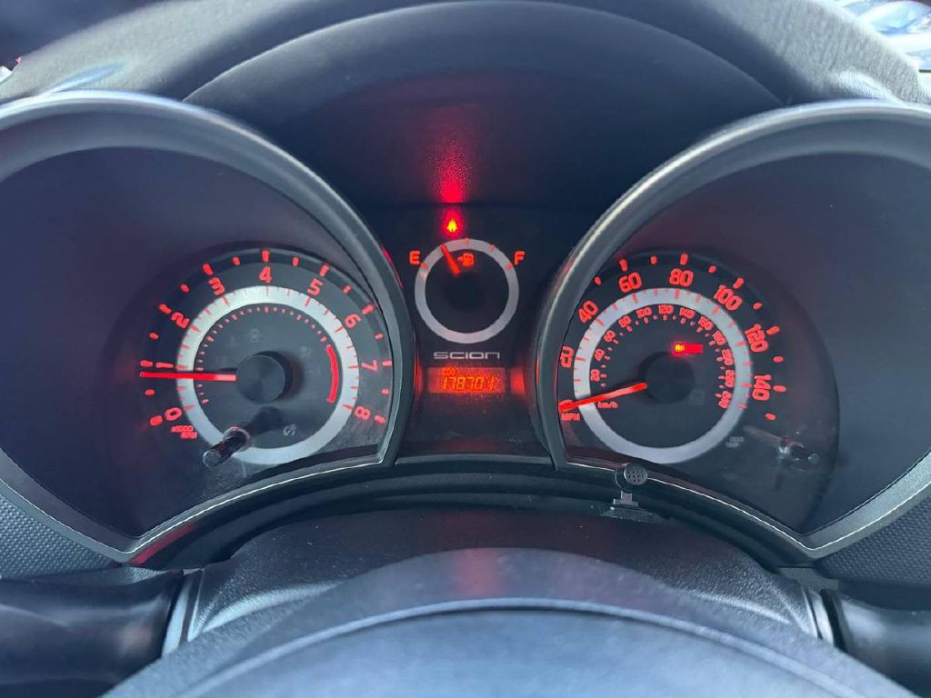 2011 Scion tC Image 15