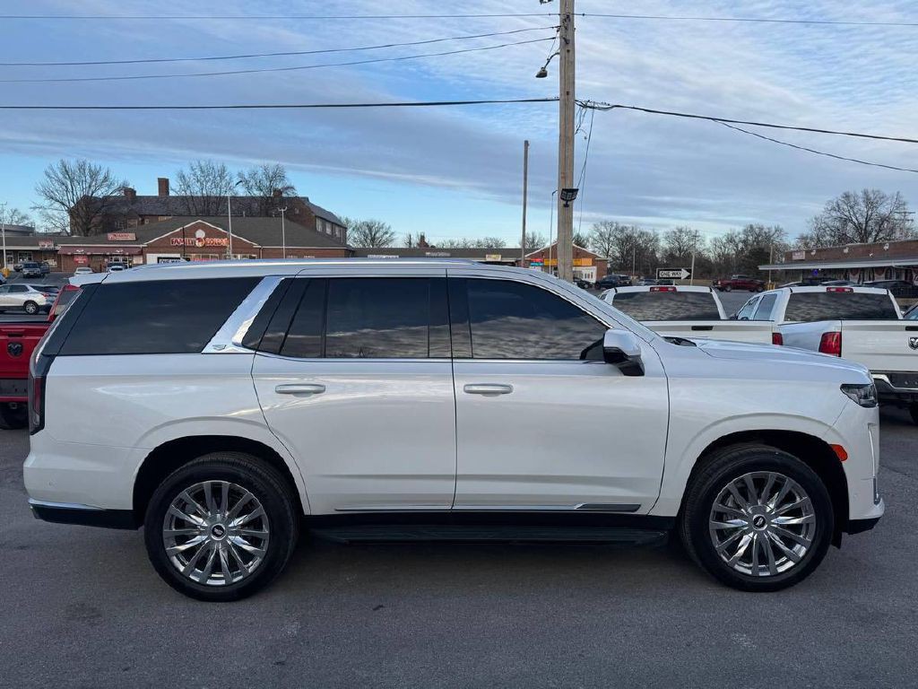 2021 Cadillac Escalade Image 4