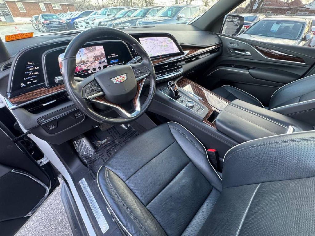 2021 Cadillac Escalade Image 10