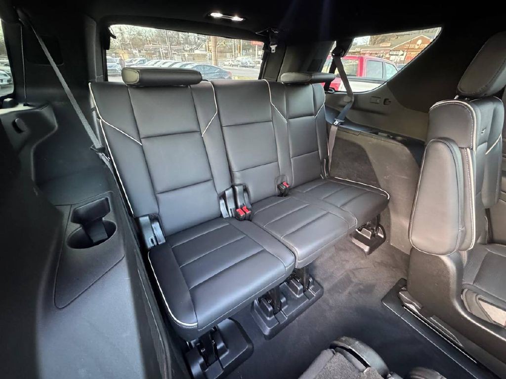 2021 Cadillac Escalade Image 17