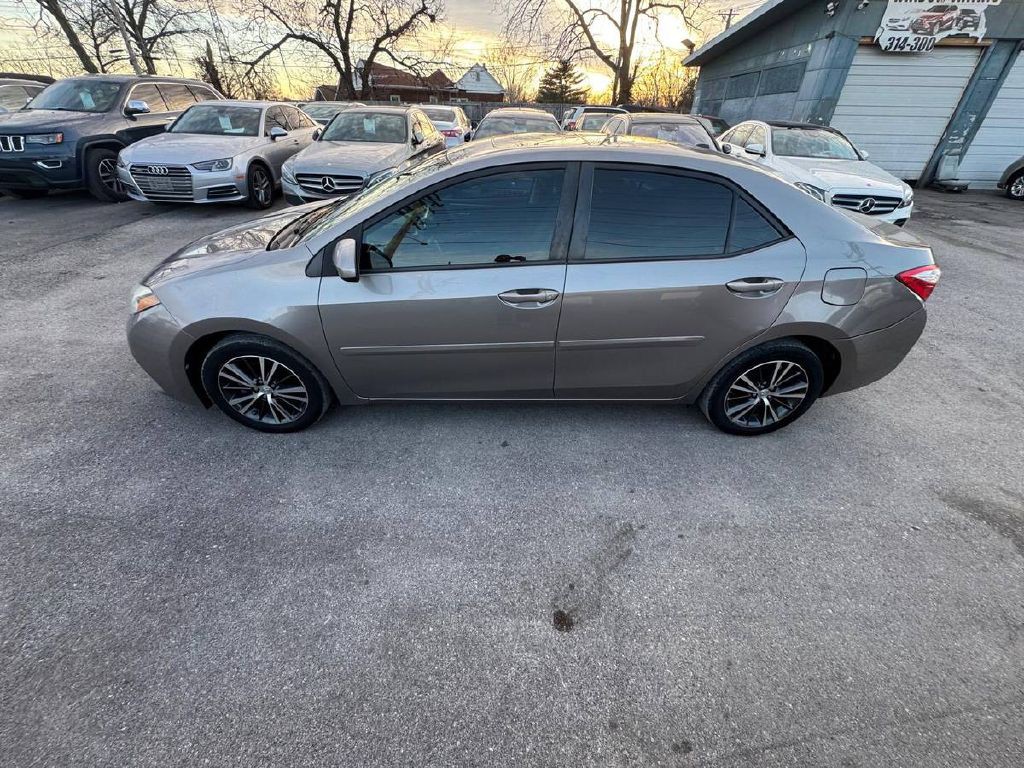 2016 Toyota Corolla Image 5