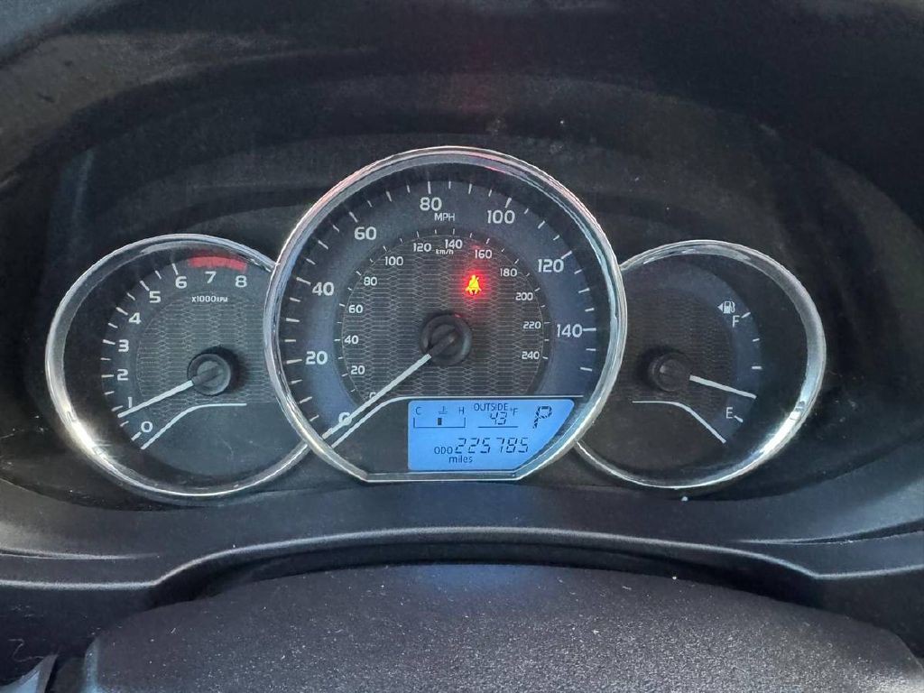 2016 Toyota Corolla Image 19