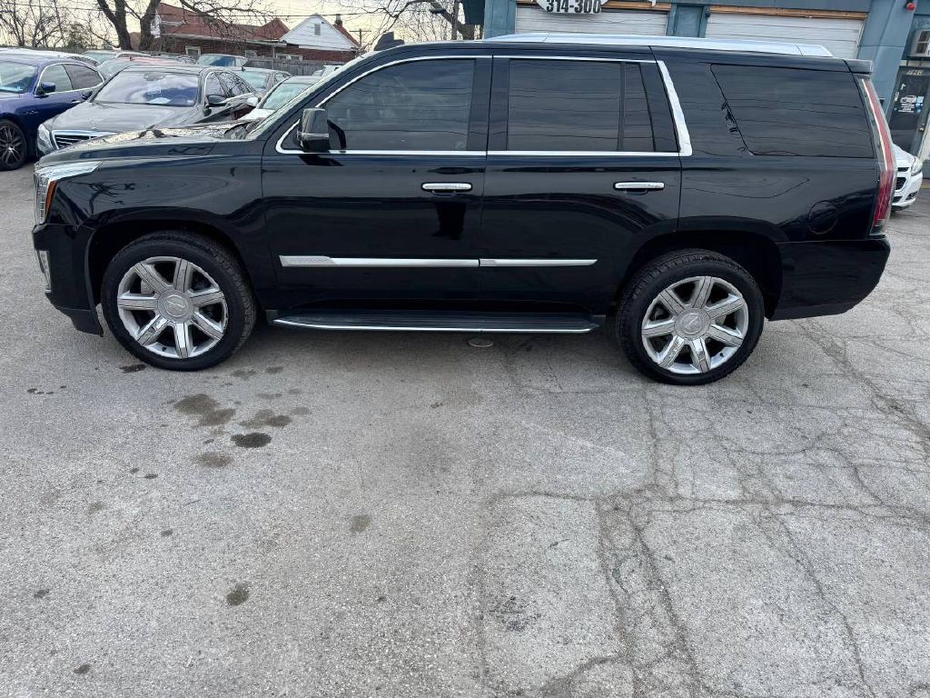 2019 Cadillac Escalade Image 5