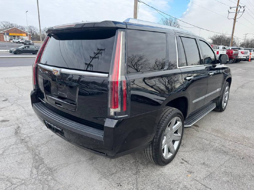 2019 Cadillac Escalade Image 6