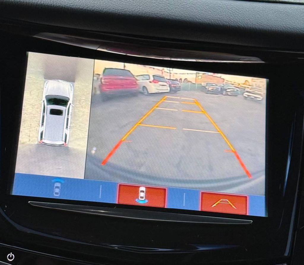 2019 Cadillac Escalade Image 21