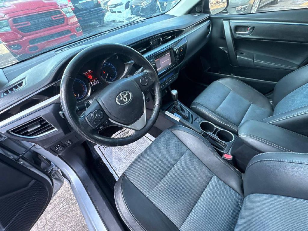 2014 Toyota Corolla Image 10