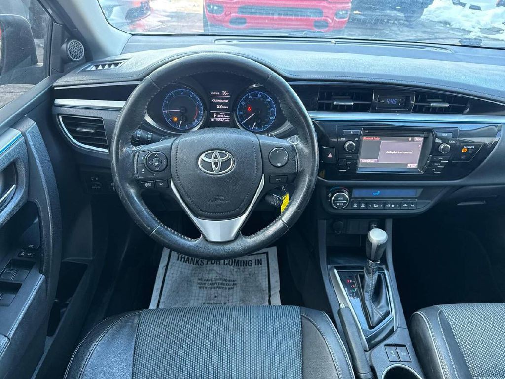2014 Toyota Corolla Image 17