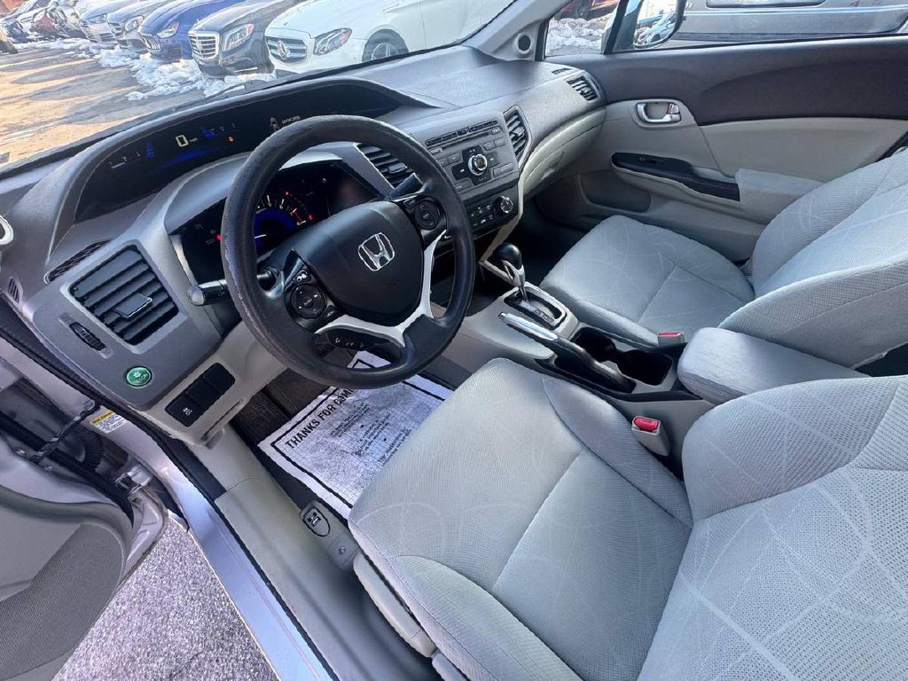 2012 Honda Civic Image 10