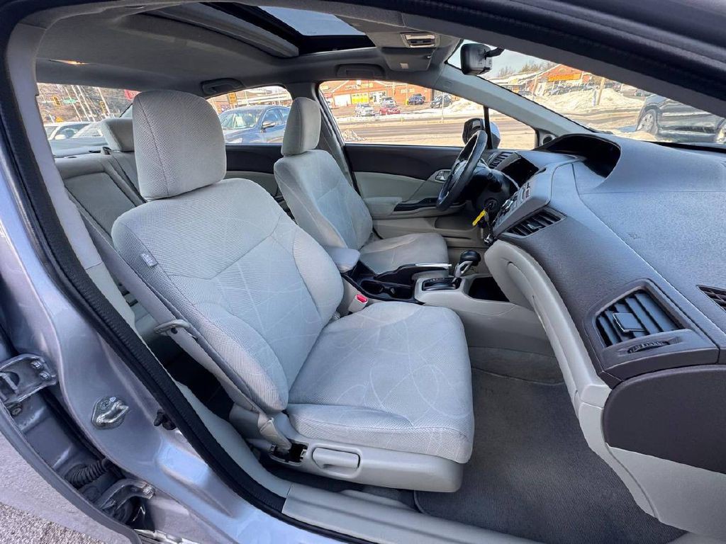 2012 Honda Civic Image 11