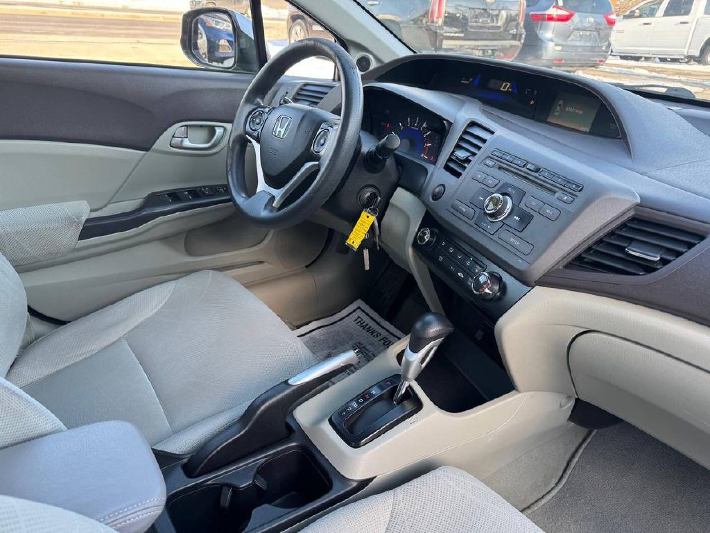 2012 Honda Civic Image 13