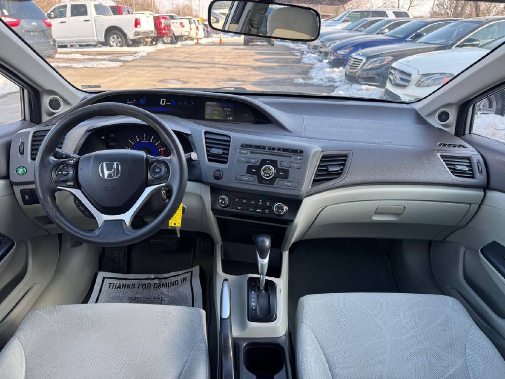 2012 Honda Civic Image 16