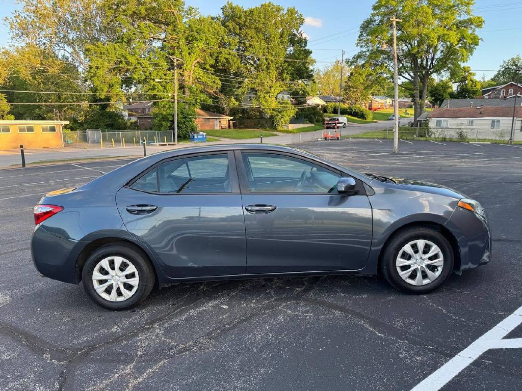 2016 Toyota Corolla Image 4