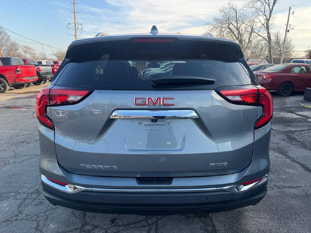 2021 GMC Terrain Image 7