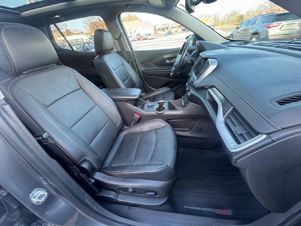 2021 GMC Terrain Image 11